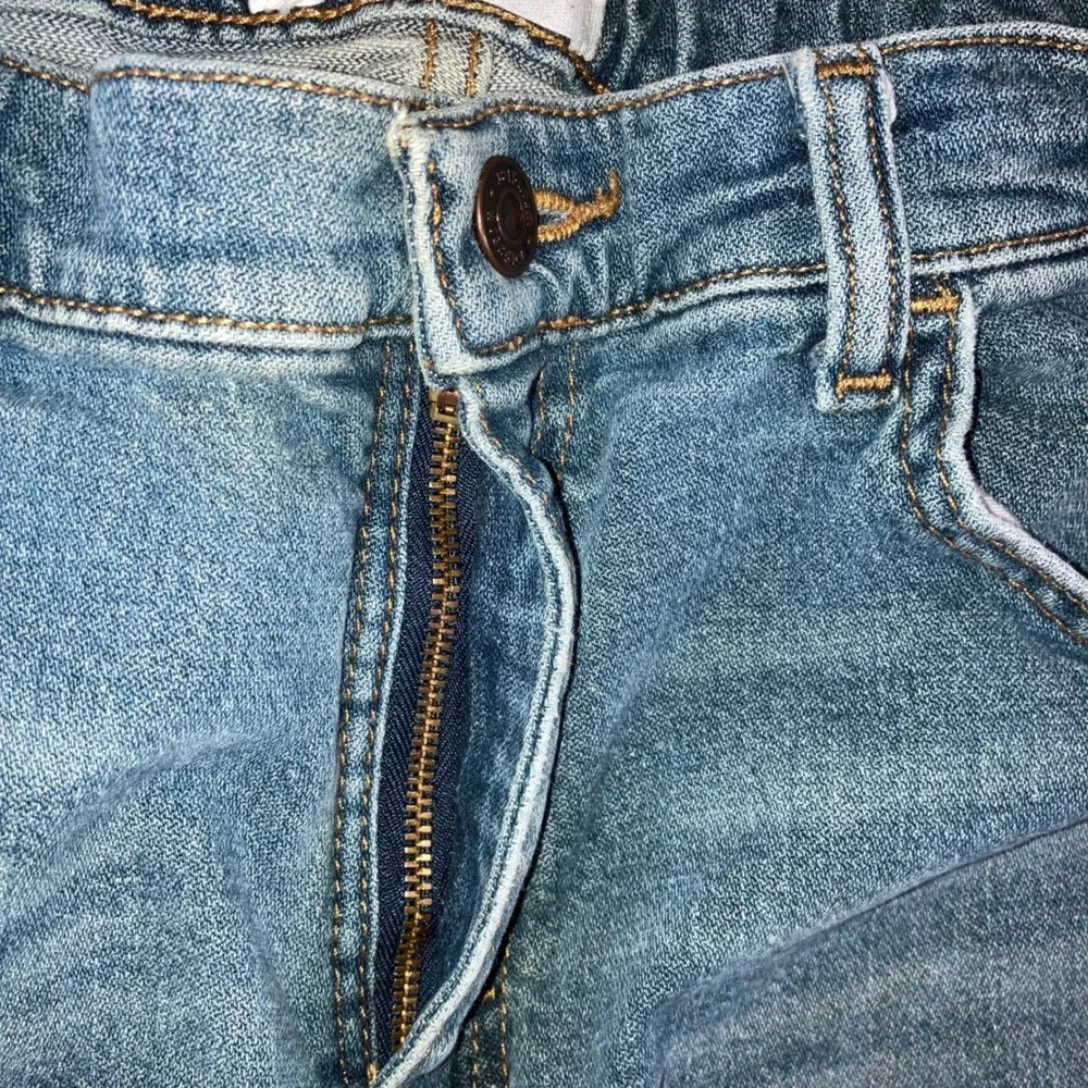 Wrangler Classic Boot Jeans Boys 16 Medium Wash Adjustable Waist Grunge‎ Western